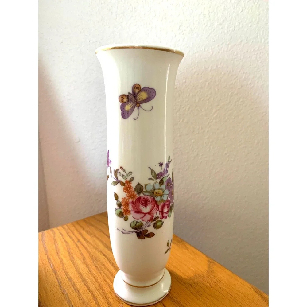 Lefton Bud Vase Floral Butterfly XA8132 Gold Trim Vintage‎ 7 3/4in
